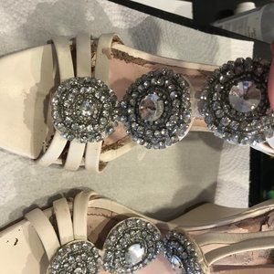 Vince Camuto White Wedges (Extremely worn)